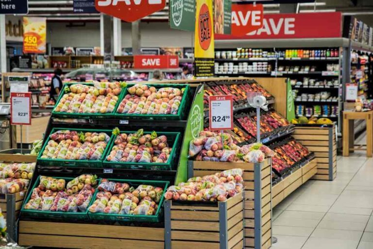 Épicerie &lsquo;Nous Anti Gaspi&rsquo; à Nantes : une solution écologique et économique